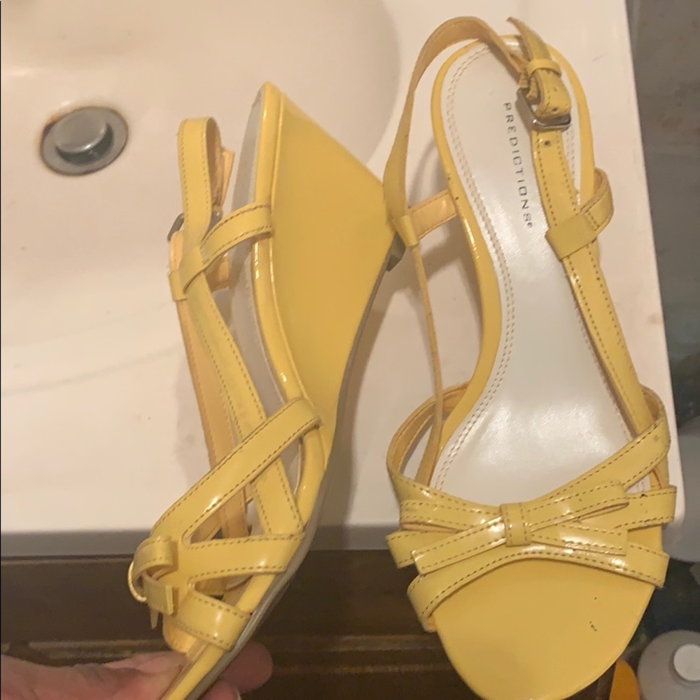 Predictions shoes - Picture 2 of 6